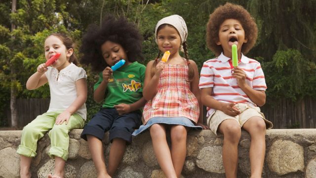 25 Engaging Summer Activities to Keep Kids Entertained on a Budget
